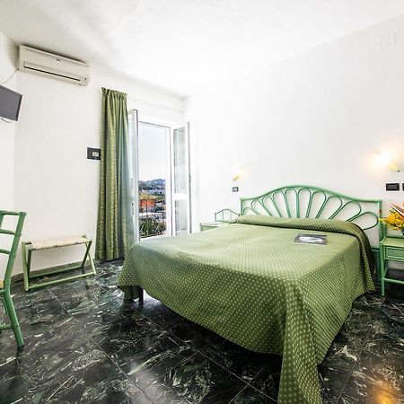 B&B Verde Casamicciola Terme Екстер'єр фото